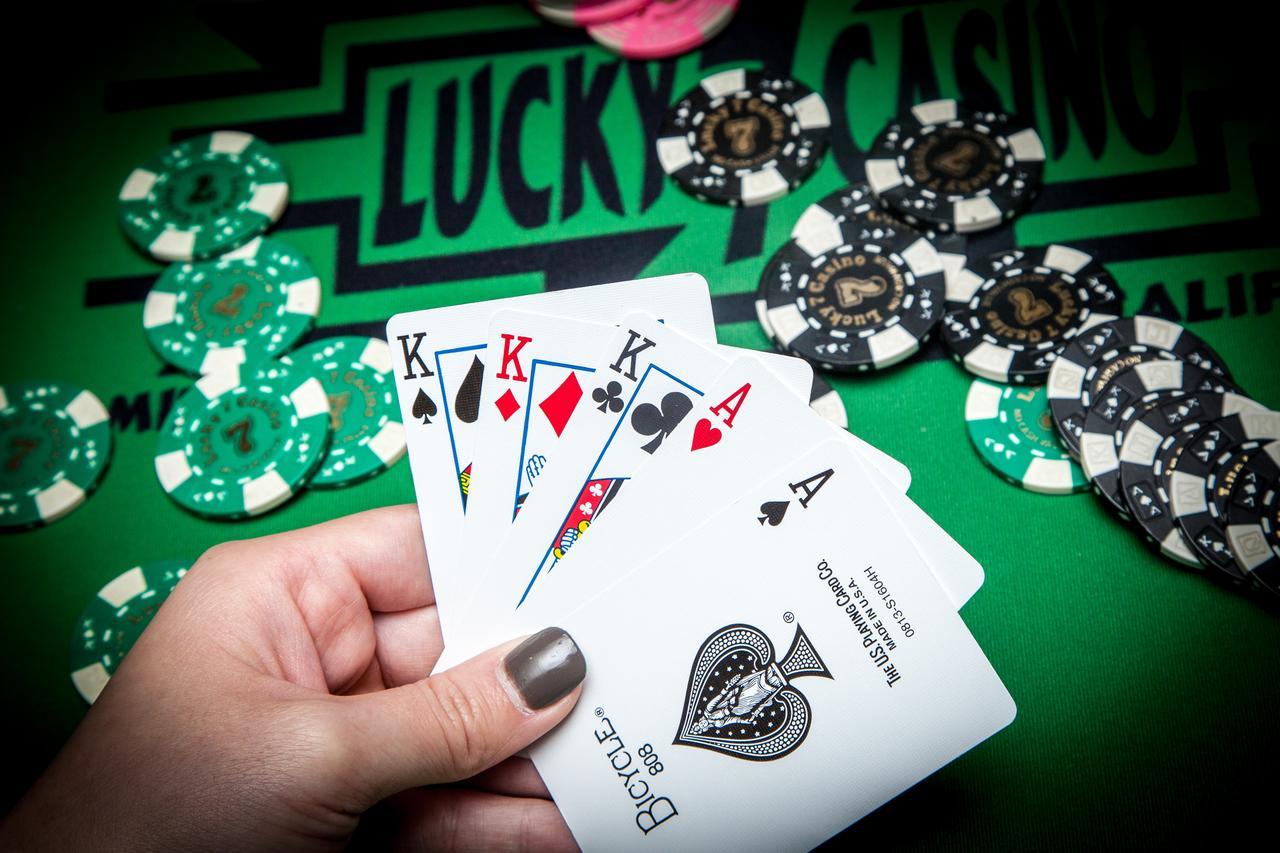 Lucky 7 Casino & Hotel Smith River 외부 사진