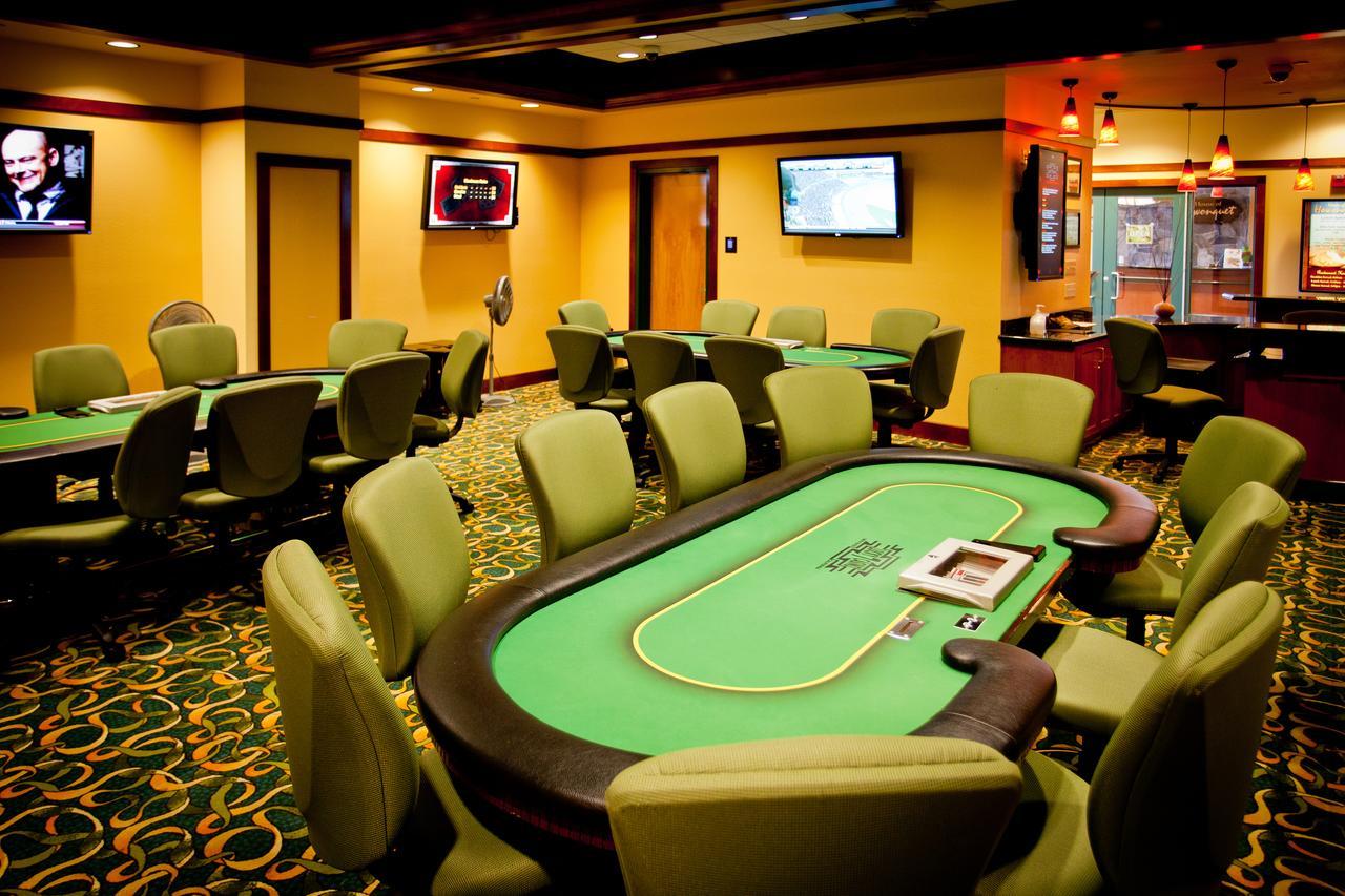 Lucky 7 Casino & Hotel Smith River 외부 사진